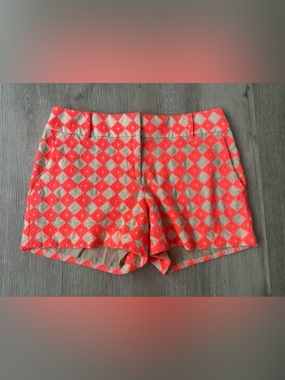 LOFT Riviera Shorts Embroidered  Coral Orange Geometric Diamond Chino Size 2
